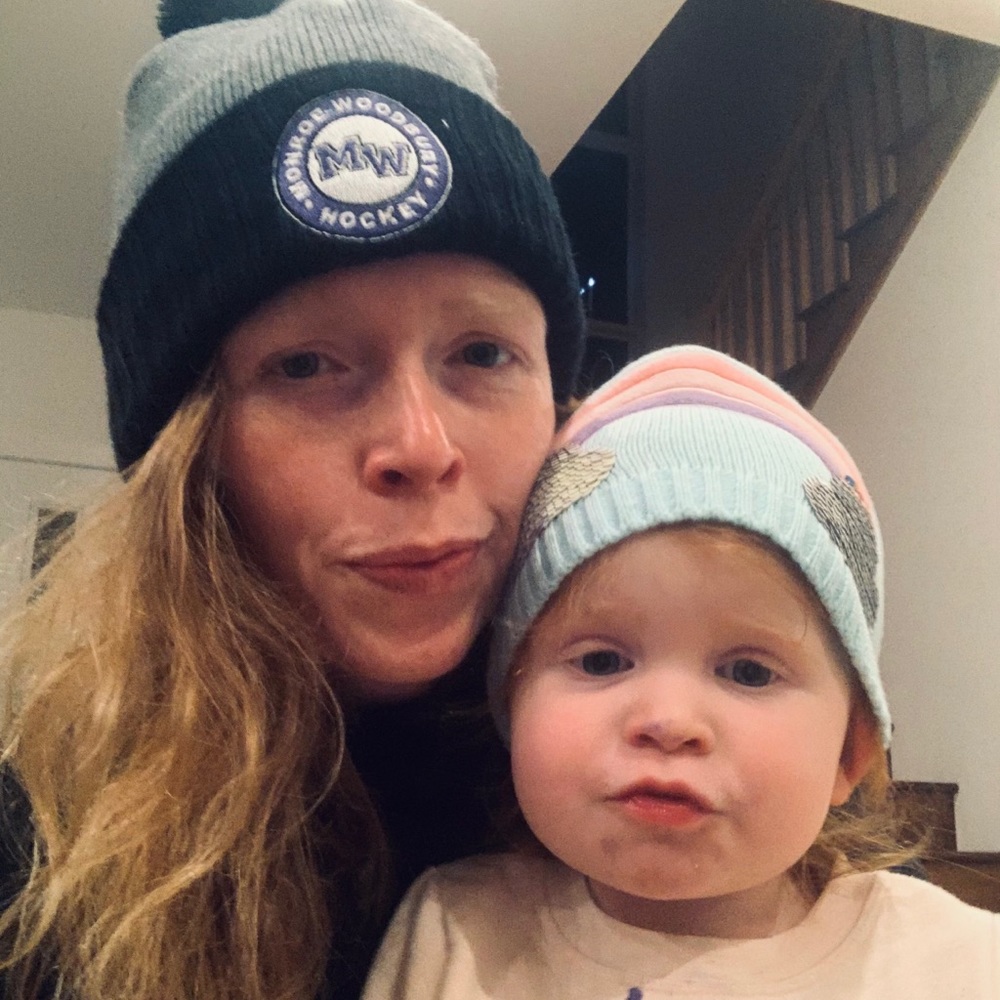 Meet your Posher, Caitlin